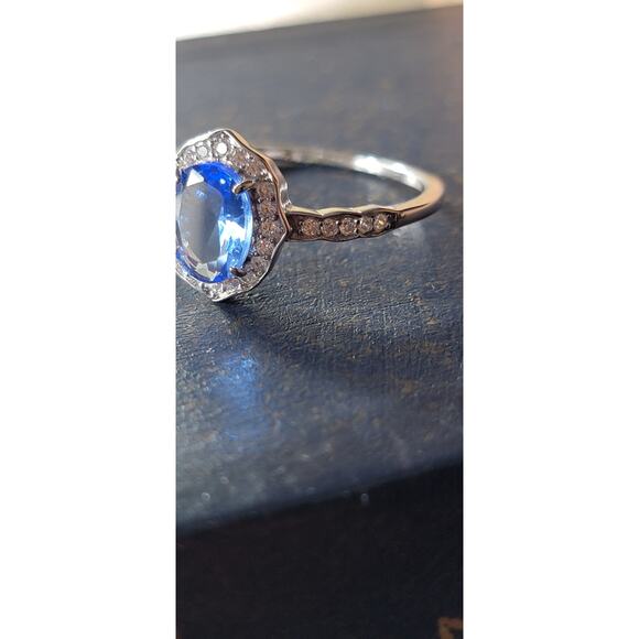 Elegant Rhodium-Plated Size 9 Ring with Blue Gemstone and Pave Halo - Picture 10 of 12